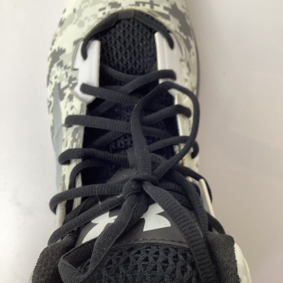 Under Armour Digital Camo Basketball Shoes Men High Top Athletic Sneakers - Picture 8 of 14